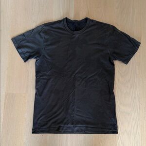 Lululemon Metal Vent Tee